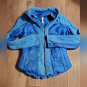 Lululemon jacket, flece puffer light weight, size 8 or M